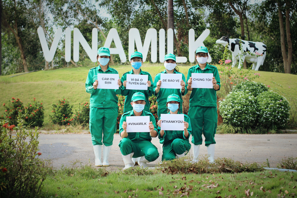 Vinamilk[-]được[-]bình[-]chọn[-]nhà[-]tuyển[-]dụng[-]hấp[-]dẫn[-]nhất[-]đối[-]với[-]sinh[-]viên[-]Việt[-]Nam[-]năm[-]2020